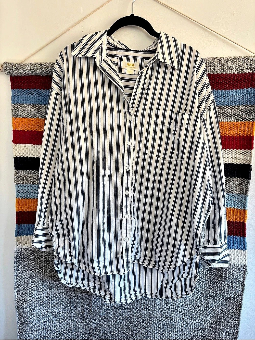 Maeve Striped Button Down Shirt in White & Blue Size Medium